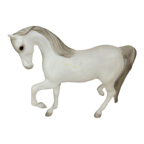 Breyer Other - Traditional Breyer Horse. Prancing White Mare. Reeves Intl 1986. 12 x 9
